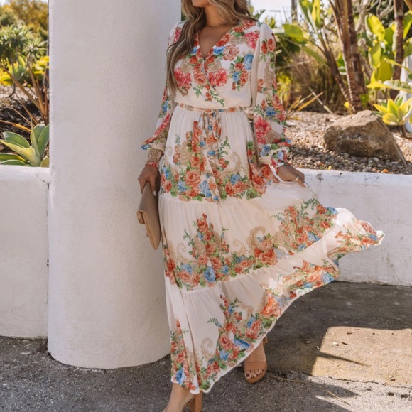 VICI | Joliet Floral Tiered Maxi Dress - Picture 5 of 11